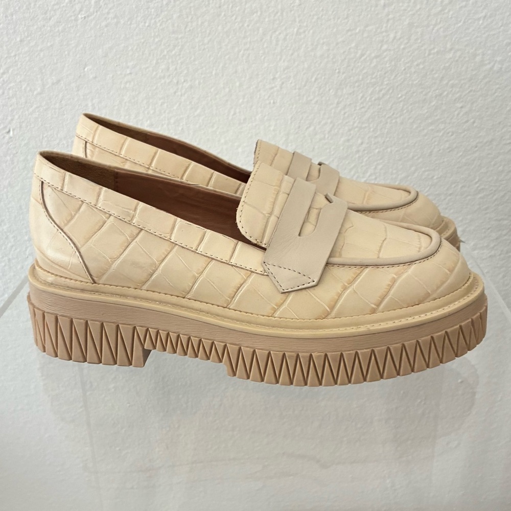 Schutz Viola Platform Loafers